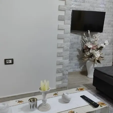 Lovley Near Train Station Apartment Thessaloniki