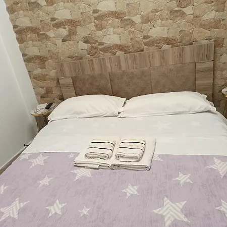 Apartment Lovley Near Train Station